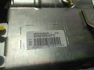 Pezzo di ricambio per auto di seconda mano pannello per renault kangoo express (fw0/1_) 1.5 dci 75 (fw07, fw10, fw04) riferimenti oem iam 681006957r 681009076r 985252860r