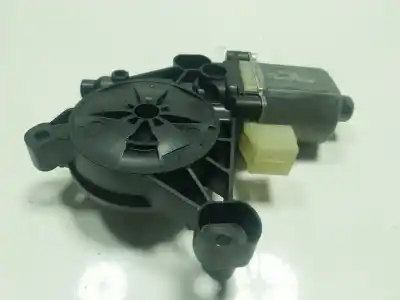 Piesă de schimb auto la mâna a doua MOTORAS MACARA GEAM SPATE DREAPTA pentru PORSCHE MACAN (95B)  Referințe OEM IAM 5Q0959802A  5Q0959802