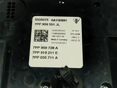 Автозапчастина б/у внутрішній лампа для porsche macan (95b) 2.0 (95bau1) посилання на oem iam 958868403  7pp959551