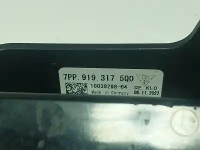 Автозапчастина б/у внутрішній лампа для porsche macan (95b) 2.0 (95bau1) посилання на oem iam 958868403  7pp959551