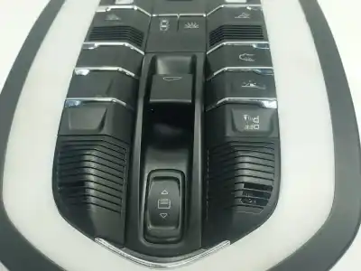 Автозапчастина б/у внутрішній лампа для porsche macan (95b) 2.0 (95bau1) посилання на oem iam 958868403  7pp959551