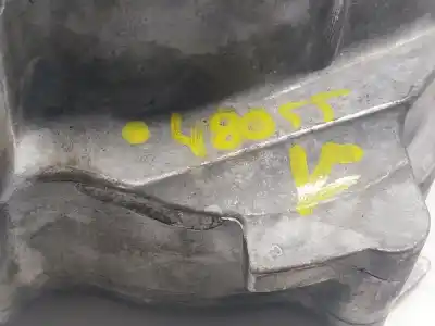Автозапчастина б/у галмумний депресор / вакуумний насос для porsche macan (95b) 2.0 (95bau1) посилання на oem iam 9a7145100  06n145100
