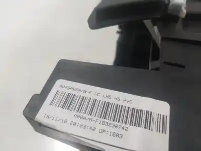 Автозапчастина б/у центральний подлокник для ford focus iv (hn) 1.0 ecoboost посилання на oem iam 2515470  a045a06a