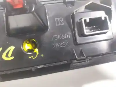 Автозапчасти б/у климат-контроль за toyota rav 4 v (_a5_, _h5_) 2.5 hybrid (axap54) ссылки oem iam 5590042671  75k607