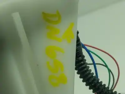 Second-hand car spare part fuel tank sender unit for toyota rav 4 v (_a5_, _h5_) 2.5 hybrid (axap54) oem iam references 7702042261  7702042261