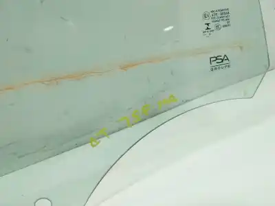 Автозапчастина б/у скло двері задній правий для peugeot 208 (p2) 1.2 puretech посилання на oem iam 9823170080  