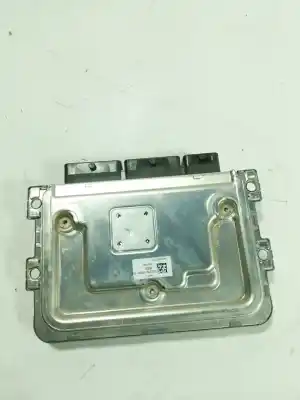 Second-hand car spare part ecu engine control for dacia sandero 0.9 tce oem iam references   237104639s