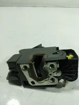 Second-hand car spare part left front door lock for dacia sandero 0.9 tce oem iam references 