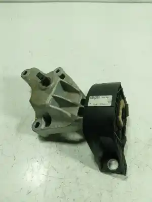 Second-hand car spare part right engine support for dacia sandero 0.9 tce oem iam references 