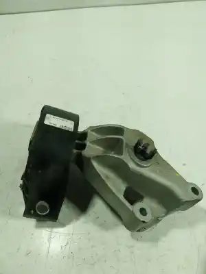 Second-hand car spare part right engine support for dacia sandero 0.9 tce oem iam references   113752043r