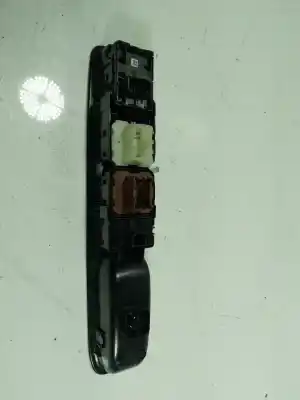 Second-hand car spare part left front power window switch for dacia sandero 0.9 tce oem iam references   