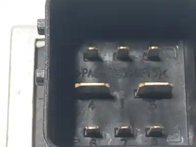 Second-hand car spare part glow plug for renault zoe 68 kw oem iam references   296103254r