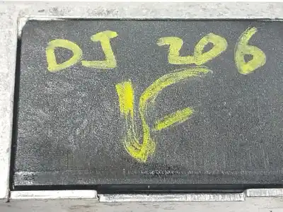 Second-hand car spare part glow plug for renault zoe 68 kw oem iam references   296103254r