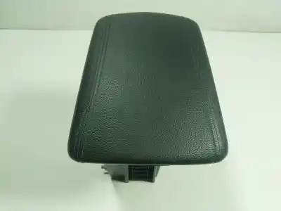 Автозапчасти б/у ЦЕНТРАЛЬНЫЙ ПОДЛОКОТНИК за HYUNDAI TUCSON (TL, TLE)  ссылки OEM IAM 84660D7200TRB  84690D7200