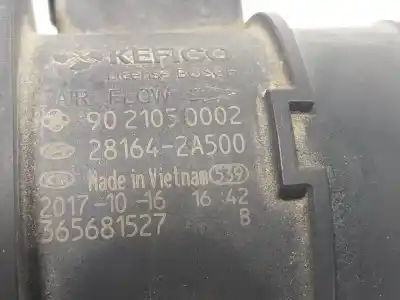 Автозапчастина б/у витратомір повітря для hyundai tucson (tl, tle) 1.7 crdi посилання на oem iam 281642a500  9021050002