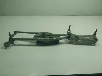 Pièce détachée automobile d'occasion MOTEUR D'ESSUIE-GLACE AVANT pour MERCEDES-BENZ CLASE M (W166)  Références OEM IAM A1668200642  A1648202442
