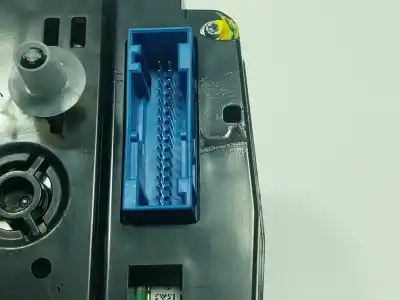 Second-hand car spare part dashboard for porsche macan (95b) 2.0 (95bau1) oem iam references 95b920917r6n3  95b920917r