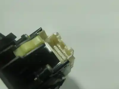Second-hand car spare part left front power window switch for lexus is ii (_e2_) 220d (ale20) oem iam references   8404053080