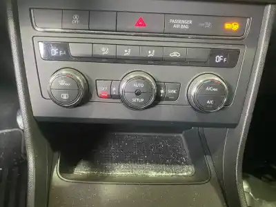 Автозапчасти б/у климат-контроль за seat leon (5f1) 1.2 tsi ссылки oem iam 5f0907044akyms  5f0907044ak