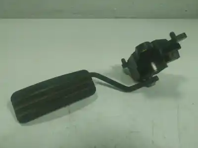 Second-hand car spare part accelerator pedal for renault kangoo / grand kangoo ii (kw0/1_) 1.5 dci 90 (kw05, kw08, kw0g, kw11) oem iam references 8200436878 Second-hand car spare part accelerator pedal for renault kangoo / grand kangoo ii (kw0/1_) 1.5 dci 90 (kw05, kw08, kw0g, kw11) oem iam references 8200436878