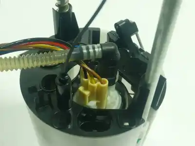 Second-hand car spare part fuel tank sender unit for porsche macan (95b) 2.0 (95bau1) oem iam references 95b 919 051 k  95b919051
