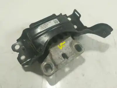 Автозапчасти б/у ЛЕВАЯ ОПОРА ДВИГАТЕЛЯ за SEAT ARONA (KJ7, KJP)  ссылки OEM IAM 2Q0199555AF  2Q0199555AF