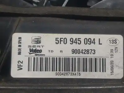 Автозапчасти б/у внутренний правый задний фонарь за seat leon (5f1) 1.6 tdi ссылки oem iam 5f0945094l  5f0945094l