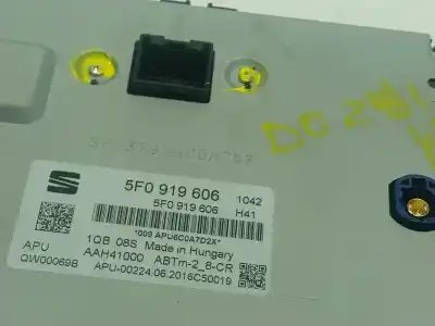 Автозапчасти б/у многофункциональный дисплей за seat leon (5f1) 1.6 tdi ссылки oem iam 5f09196061qb  5f0919606