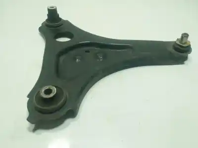 Pezzo di ricambio per auto di seconda mano BRACCIO SOSPENSIONE INFERIORE ANTERIORE DESTRO per SMART FORTWO COUPÉ (453)  Riferimenti OEM IAM A4533303000  