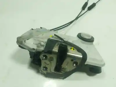 Peça sobressalente para automóvel em segunda mão fechadura da porta dianteira direita por toyota aygo (_b4_) 1.0 (kgb40) referências oem iam 6903002520