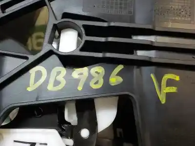 Автозапчасти б/у центральный подлокотник за skoda octavia combi (5e5) style ссылки oem iam 5e0864207epi8  