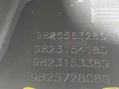 Автозапчастина б/у центральний подлокник для peugeot 208 ii (ub_, up_, uw_, uj_) e-208 посилання на oem iam 98257277zd  9825563280