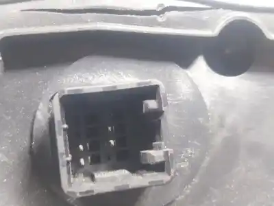 Pezzo di ricambio per auto di seconda mano specchio sinistro per kia rio 1.5 crdi ex2 riferimenti oem iam   