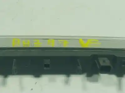 Second-hand car spare part center tailgate light for citroen c3 aircross ii (2r_, 2c_) 1.2 puretech 110 (2rhnzb, 2rhnzw, 2rhnpx, 2rhnpj) oem iam references 9825453680  