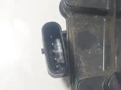 Автозапчастина б/у коробка метелика для bmw x5 (f15, f85) xdrive 25 d посилання на oem iam 13548512452  851245202