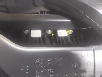 Автозапчастина б/у панель приладів для peugeot 208 ii (ub_, up_, uw_, uj_) e-208 посилання на oem iam 98382224zd 9820860280 9820860280