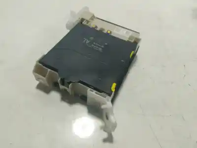 Second-hand car spare part fuse box unit for toyota corolla fastback (_e21_) 1.8 hybrid (zwe211) oem iam references 8273012z20  8922102a70