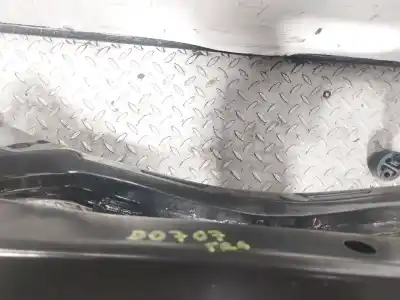 Автозапчастина б/у задня вісь для toyota corolla fastback (_e21_) 1.8 hybrid (zwe211) посилання на oem iam 5120602081  