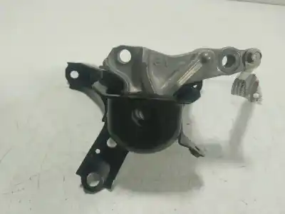 Автозапчасти б/у правая опора двигателя за toyota corolla fastback (_e21_) 1.8 hybrid (zwe211) ссылки oem iam 123050t420  