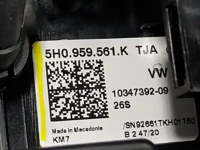 Second-hand car spare part interior light for volkswagen id.3 (e11) pro oem iam references 5h0959561bg  5q0951172a