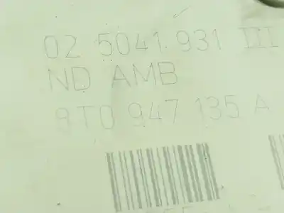 Автозапчасти б/у внутренняя лампа за audi a4 b8 (8k2) 1.8 tfsi quattro ссылки oem iam 8t0947140t64  8t0947135a