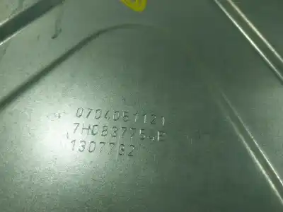 Автозапчастина б/у регулятор переднього правого скла для volkswagen transporter v furgón (7ha, 7hh, 7ea, 7eh) 1.9 tdi посилання на oem iam 7h0837754c  7h0837754b