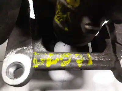 Автозапчастина б/у задній правий гальмівний супорт для renault trafic iii furgón (fg_) 2.0 dci 120 (fgmn) посилання на oem iam 7701056165  