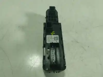 Second-hand car spare part left front power window switch for opel corsa f 1.2 (68) oem iam references   98421760zd