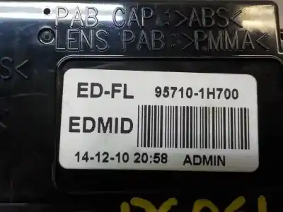 Second-hand car spare part multifunction display for kia cee´´d emotion oem iam references 957101h700  957101h700