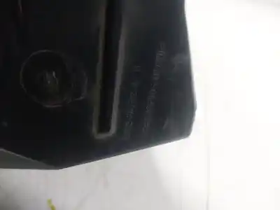 Автозапчастина б/у повітряний фільтр для land rover range rover evoque (l538) 2.0 d 4x4 посилання на oem iam lr071943  gj329600ad