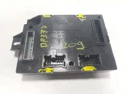 Автозапчастина б/у електронний модуль для RENAULT CAPTUR I (J5_, H5_) 1.3 TCE 130 (J5NJ, J5NE) Посилання на OEM IAM 284B14456R  284B13555R