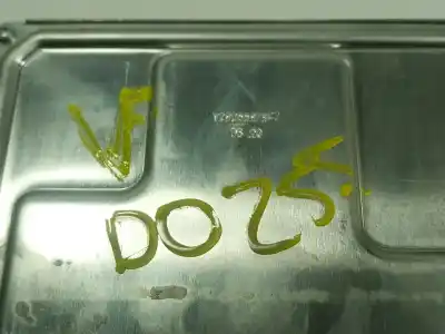 Автозапчастина б/у ебу контролер двигуна для peugeot 208 ii (ub_, up_, uw_, uj_) e-208 посилання на oem iam 1659558180  9832694580