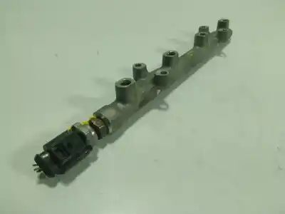 Peça sobressalente para automóvel em segunda mão régua / rampa de injetores por seat ateca (kh7) 1.5 16v tsi act referências oem iam 05e133320b  05e133320b