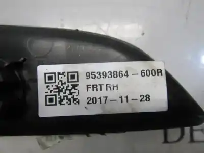Pezzo di ricambio per auto di seconda mano interruttore alzacristalli anteriore destro per opel mokka x selective start/stop riferimenti oem iam 22915102  95393864